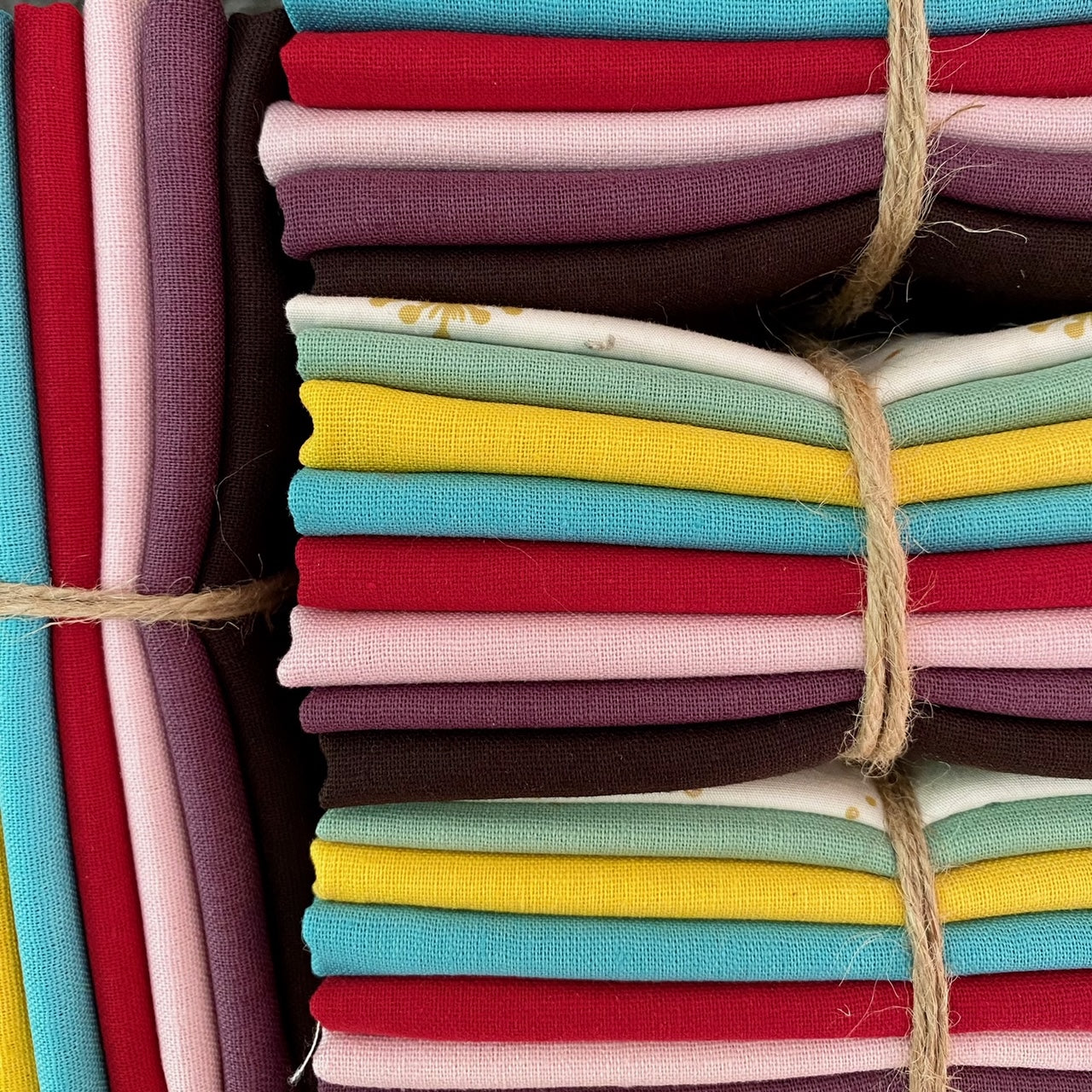 Funfetti! Fat Quarter Bundle, 8 Pack, Essex Linen, Robert Kaufman