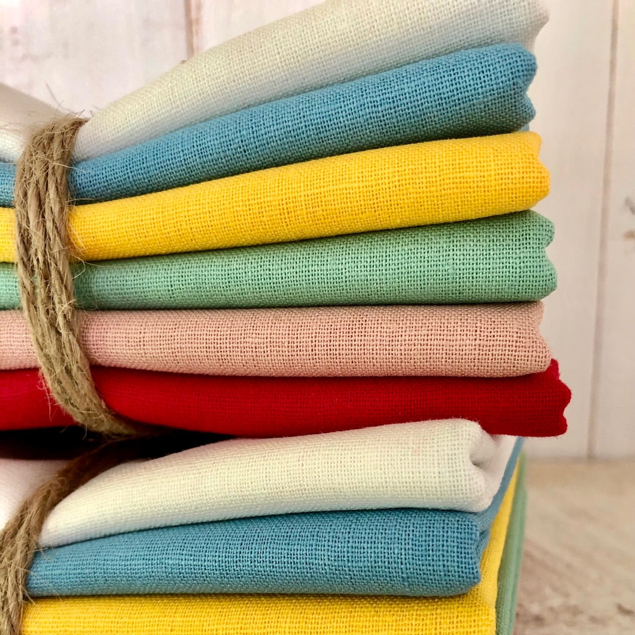 Summer in a Bundle! Fat Quarter Bundle, 6 Pack , Essex Linen, Robert Kaufman