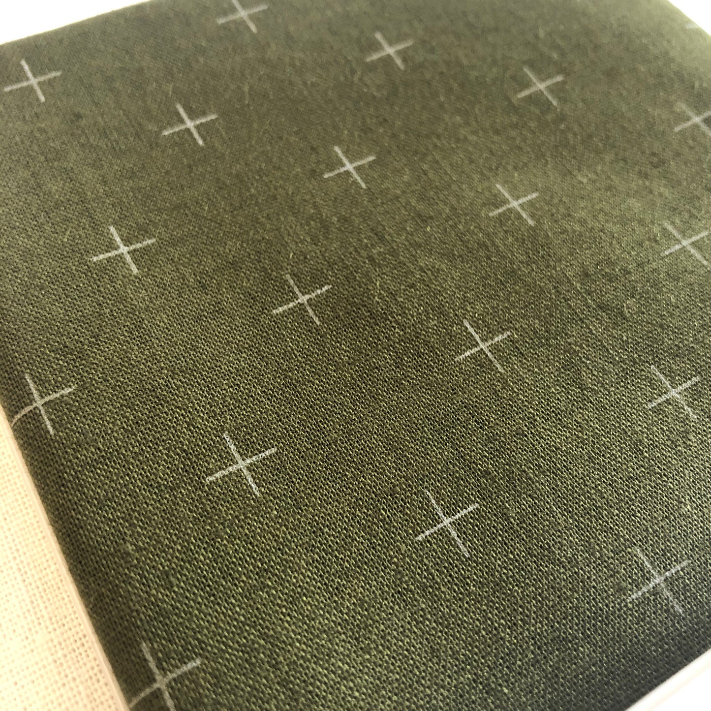 Lecien Cosmo Hidamari Sashiko Pre-printed Wash-away Panel, Cotton/Linen Blend, Kasuri Cross Pattern, Khaki