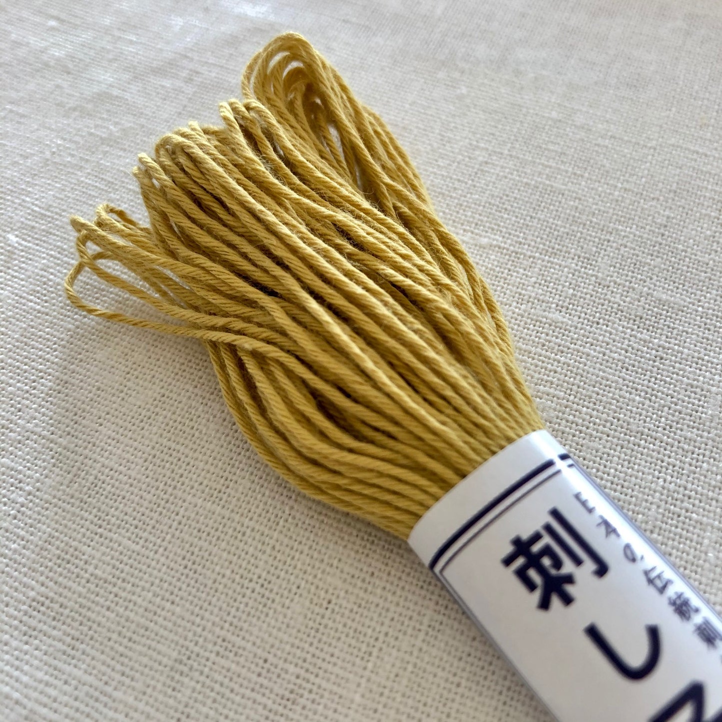 Olympus Sashiko Thread, 22 yrds / 20m Skein, Goldenrod #5