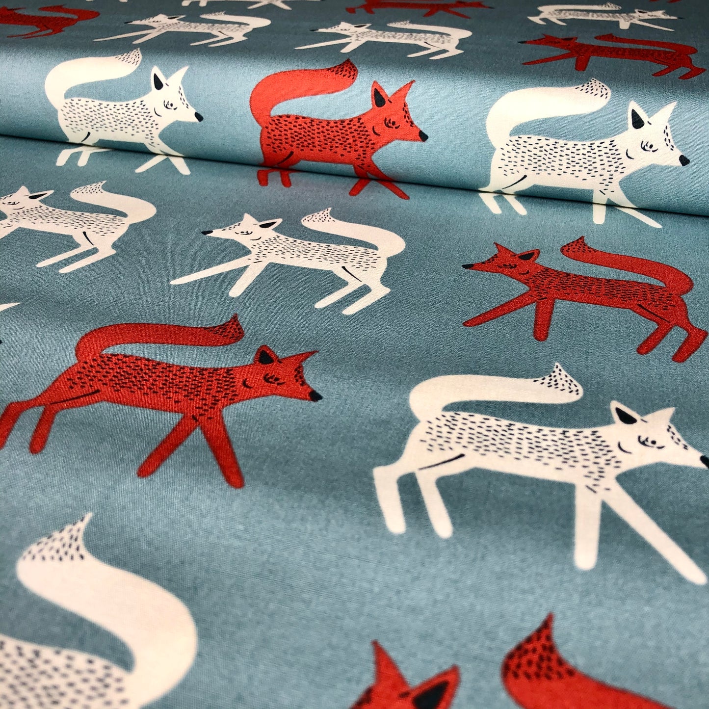 Sneaky Little Foxes, Campsite, AGF Studio, per 1/2 meter