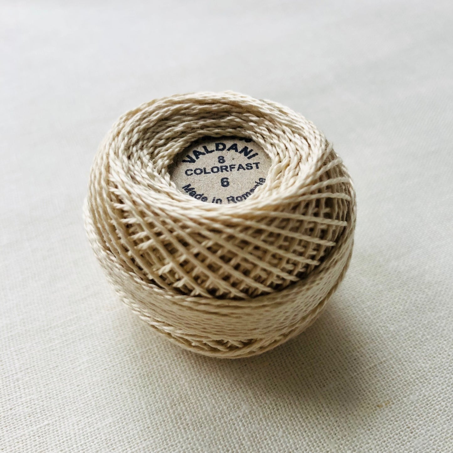 Valdani Pearl Cotton, Solid #6 Natural, 8 wt