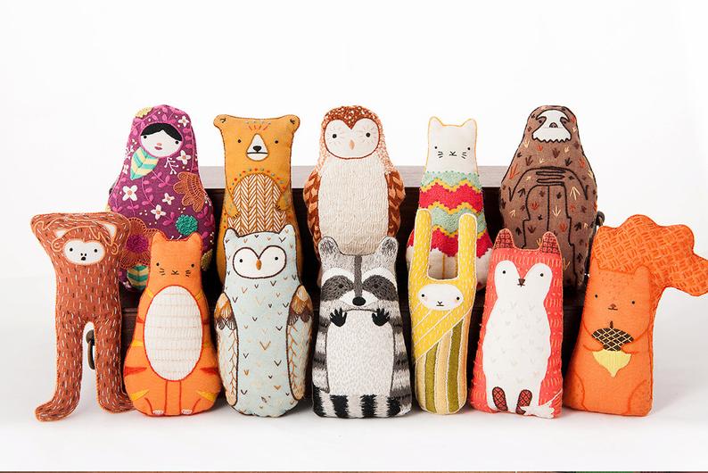 Kiriki Press, Embroidered Doll Starter Kit, Llama