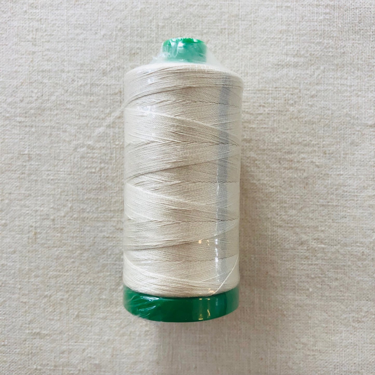 Aurifil Cotton 40 wt Thread, Light Beige 2310, 1094 yard spool