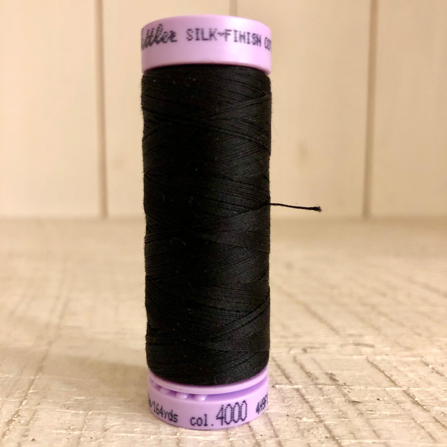 Mettler Silk Finish Cotton Thread, Black 4000, 150 meter Spool
