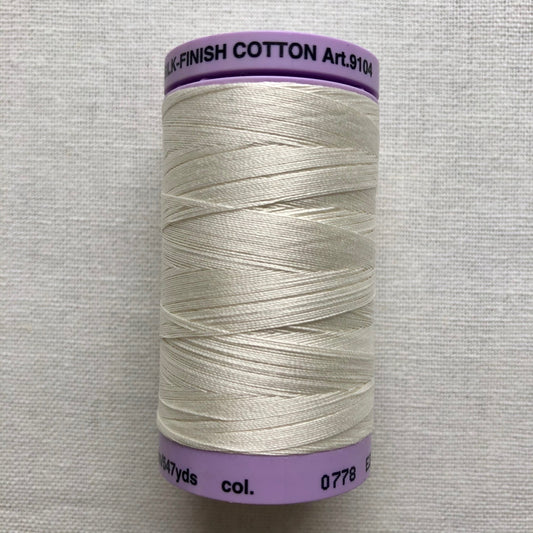 Mettler Silk-Finish Cotton Thread, Muslin 0778, 50wt, 500 meter Spool