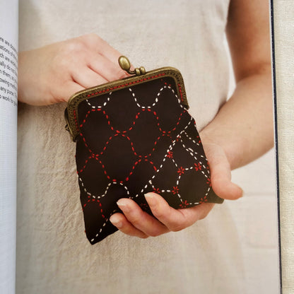 Sashiko: 20 Projects Using Traditional Japanese Stitching by Jill Clay