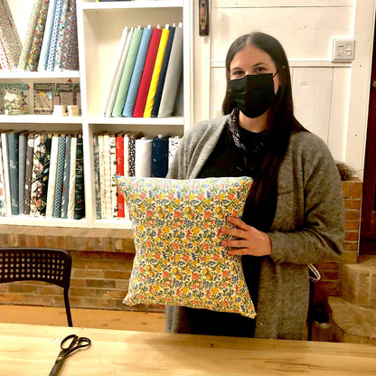 Pillow Cover with In-seam Zipper Workshop