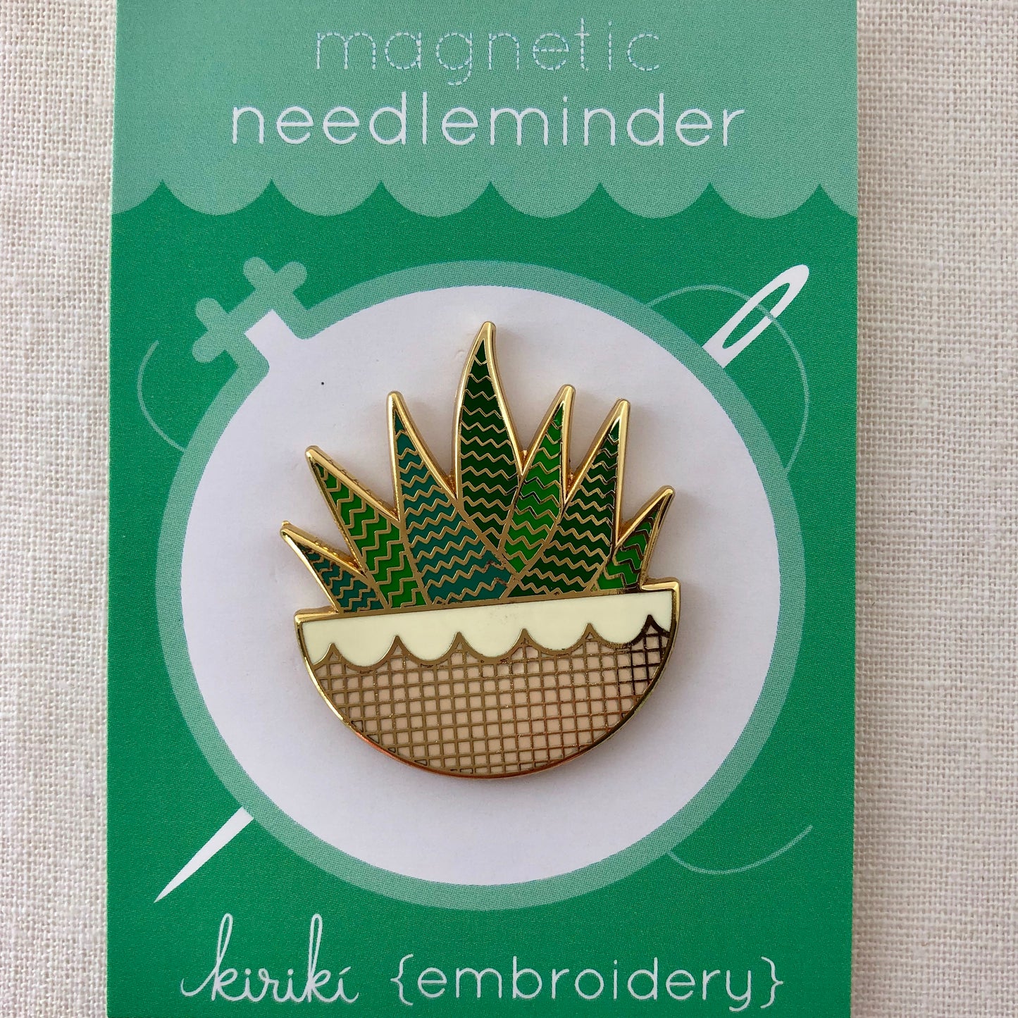 Kiriki Press, Magnetic Needleminder, Zebra Plant